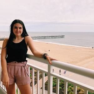 Meet your Posher, Kelsey